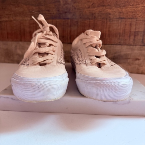 Vans Old Skool Blush Pink Leather Weave Cream Sneakers - Picture 4 of 10
